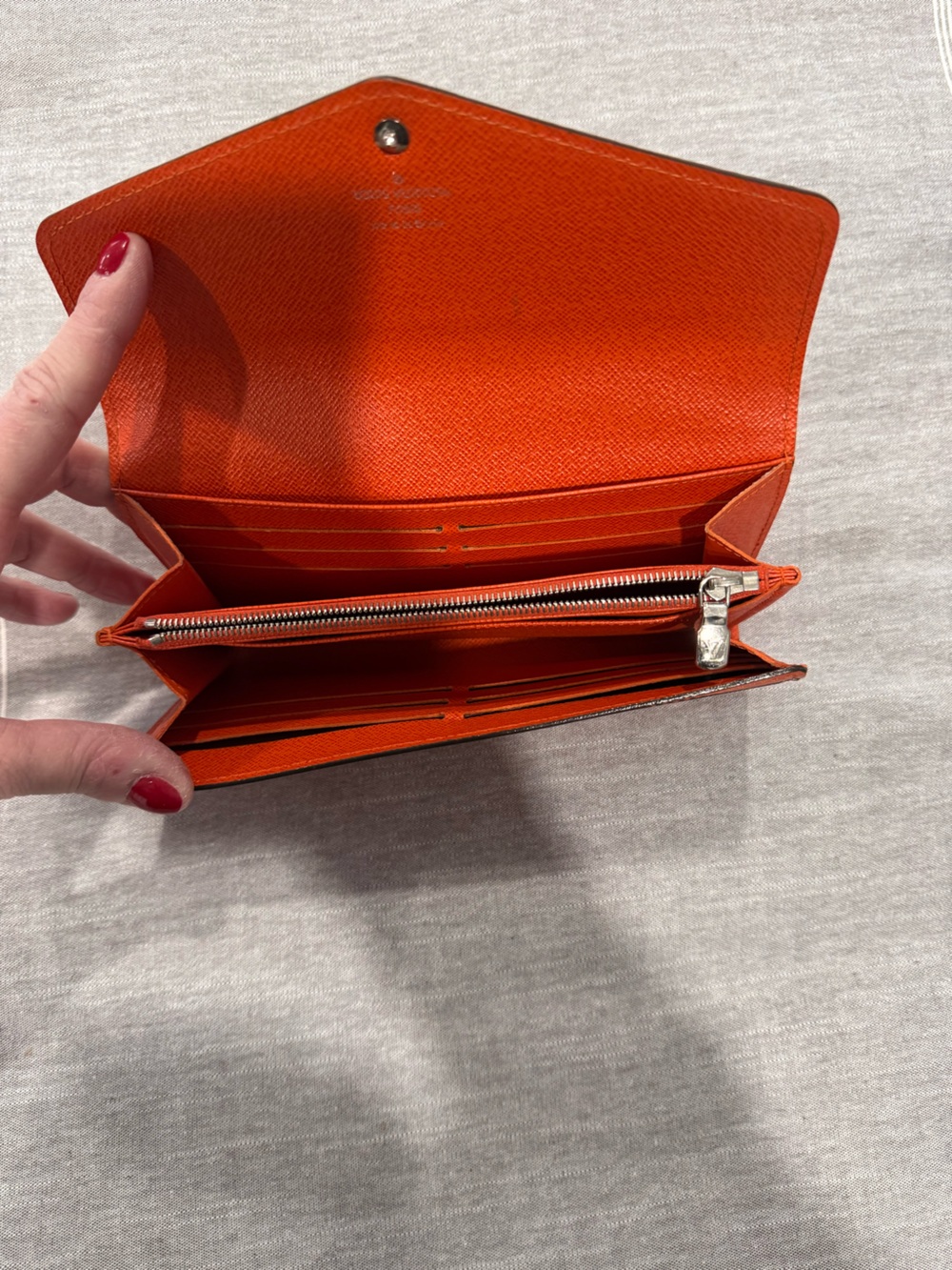 Louis Vuitton Epi Leather Sarah Wallet Orange - Picture 3 of 3